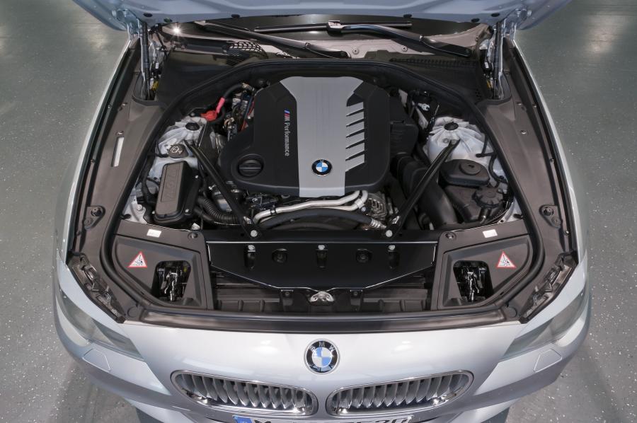  BMW M550d xDrive 2012 года  (фото 61 из 175)